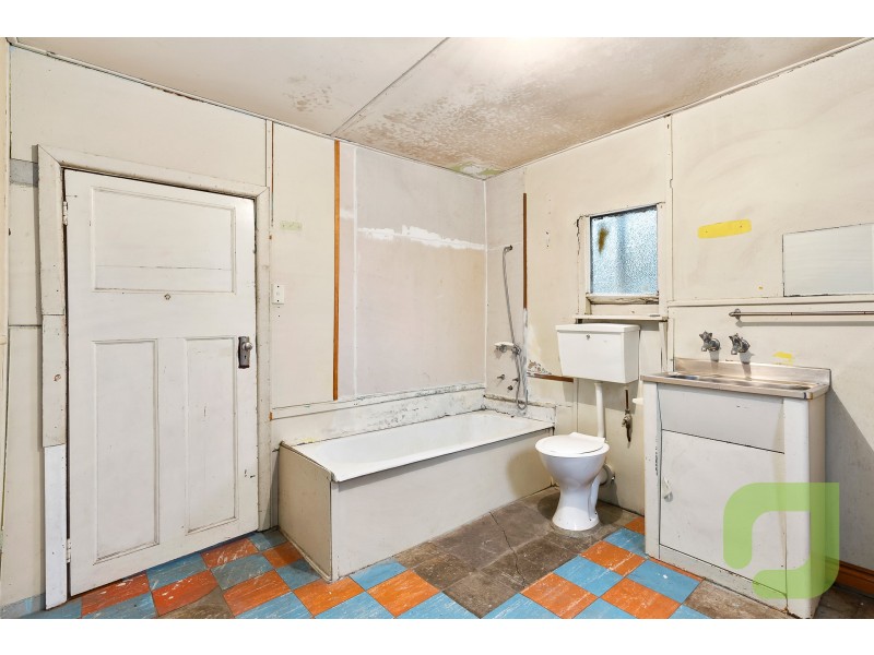 61 Winchester Street, Moonee Ponds VIC 3039