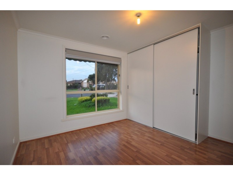 7 Stratton Close, Kings Park VIC 3021