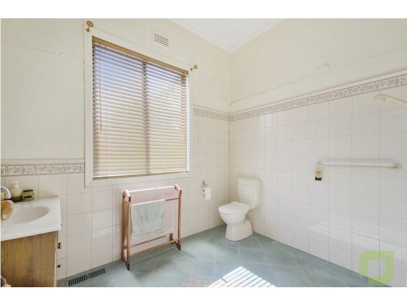 69 Saltley Street, South Kingsville VIC 3015