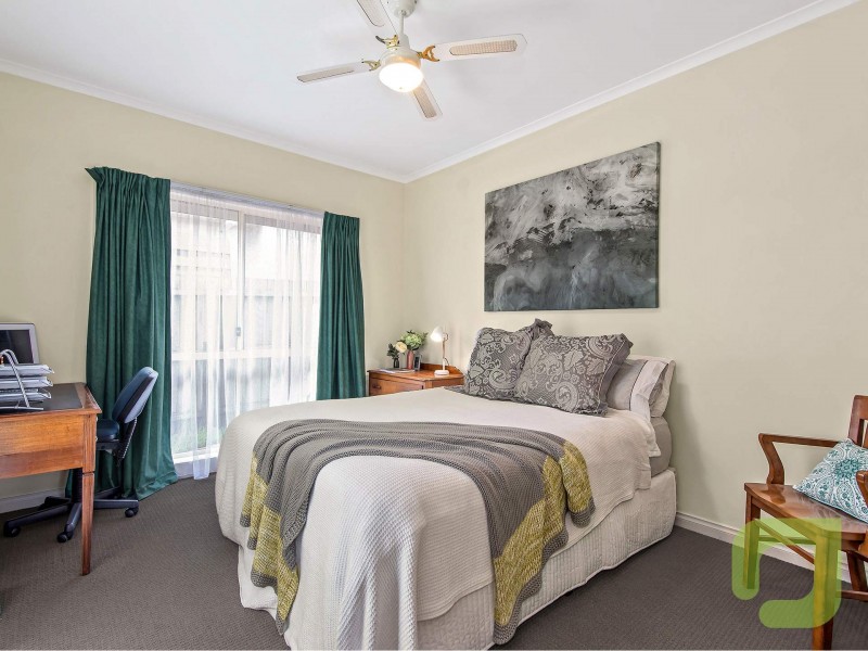 2/35 Maddox Road, Newport VIC 3015