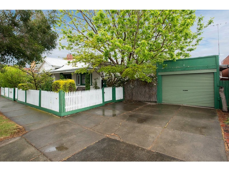 15 Salisbury Street, Newport VIC 3015
