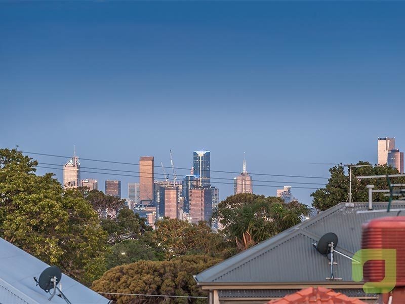 6 Oberon Way, Newport VIC 3015