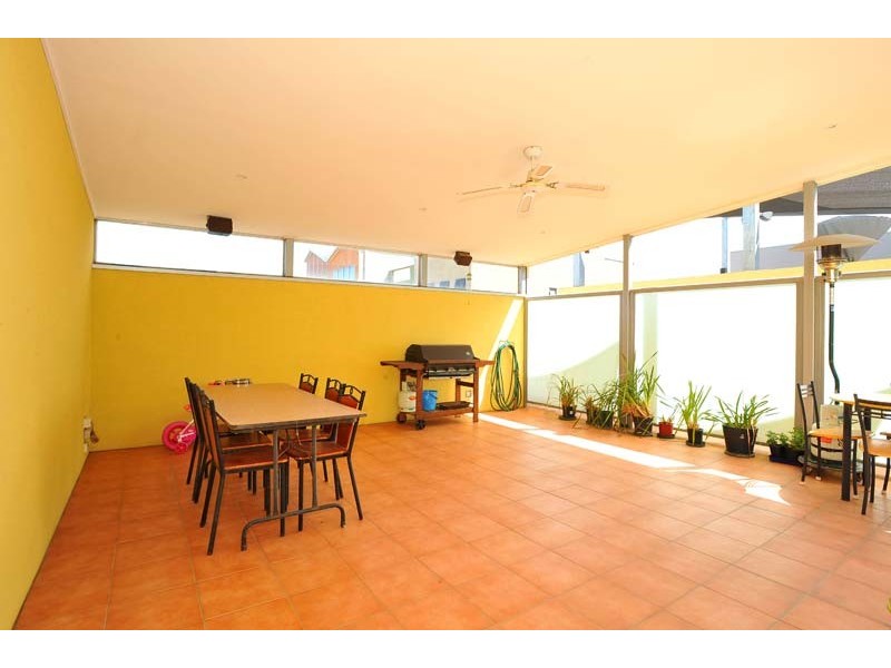 75 Nelson Place, Williamstown VIC 3016