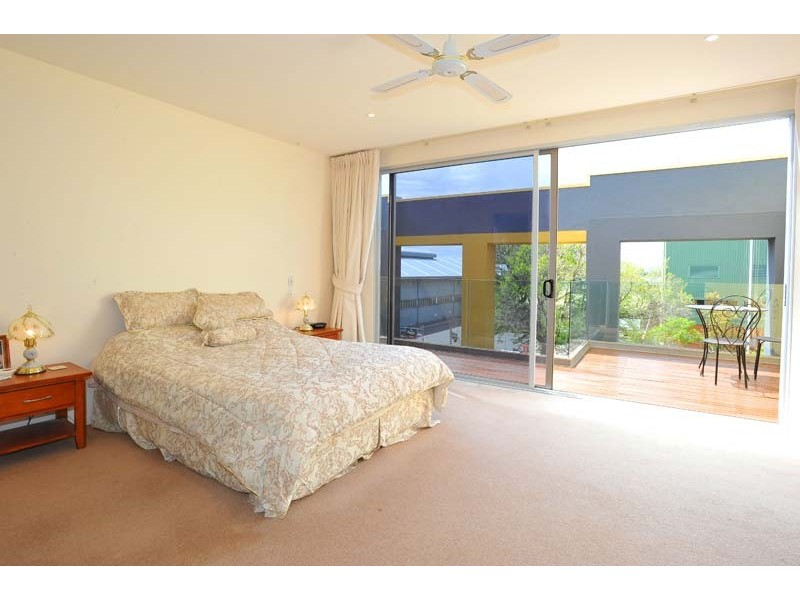 75 Nelson Place, Williamstown VIC 3016