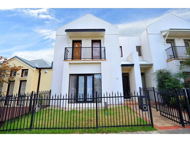 77 John Liston Drive, Newport VIC 3015