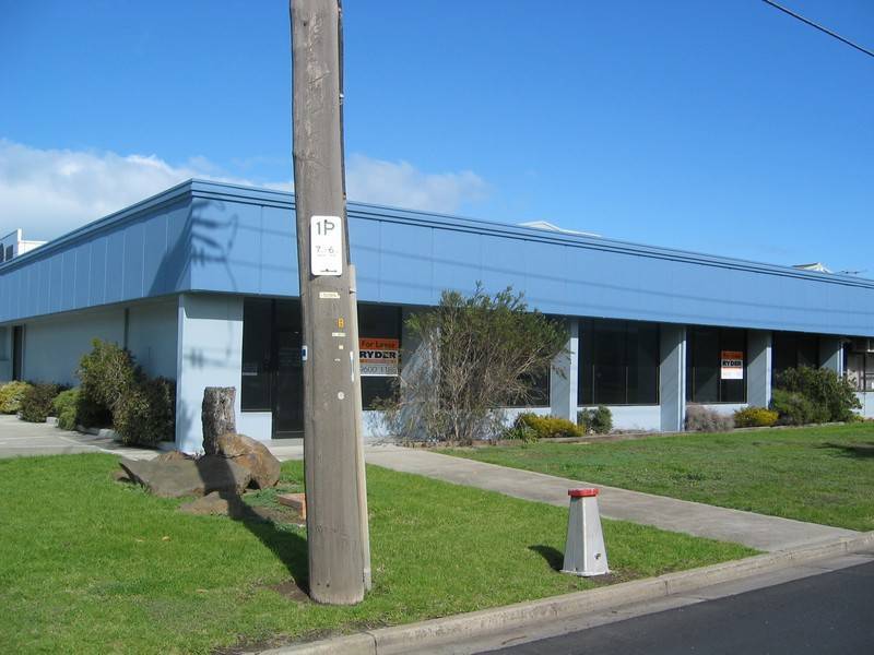 1 Slough Rd, Altona VIC 3018