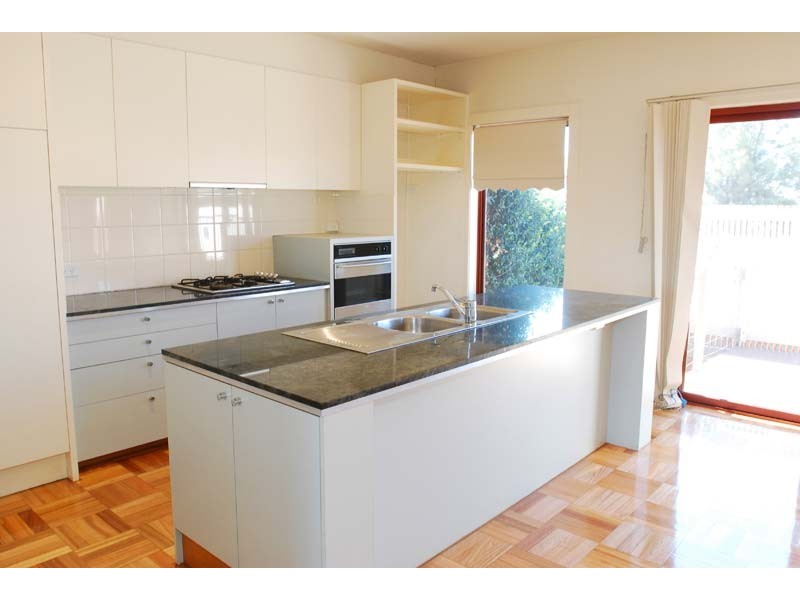 10 Waters Edge, Williamstown VIC 3016