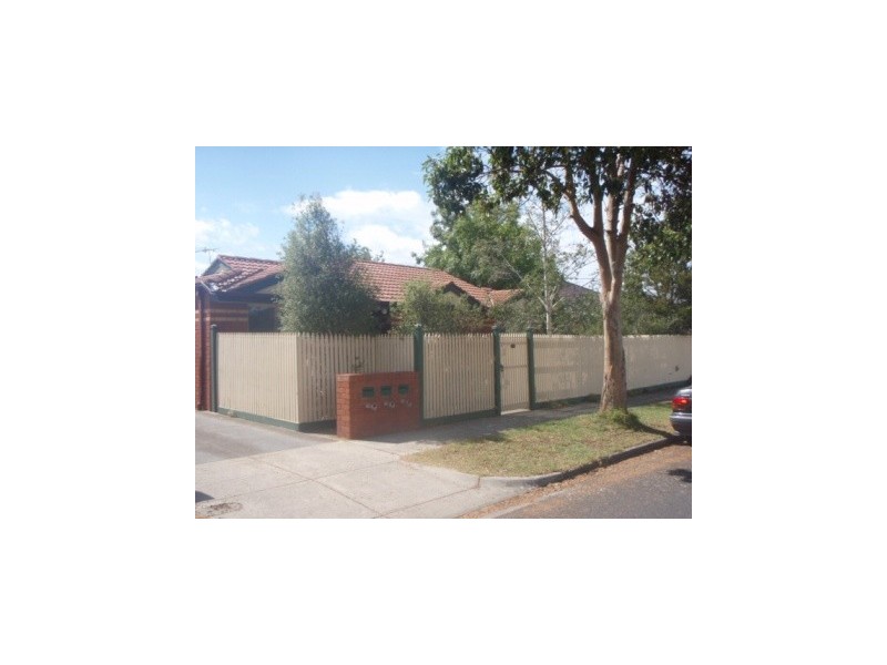 1/3 Kernot Street, Spotswood VIC 3015