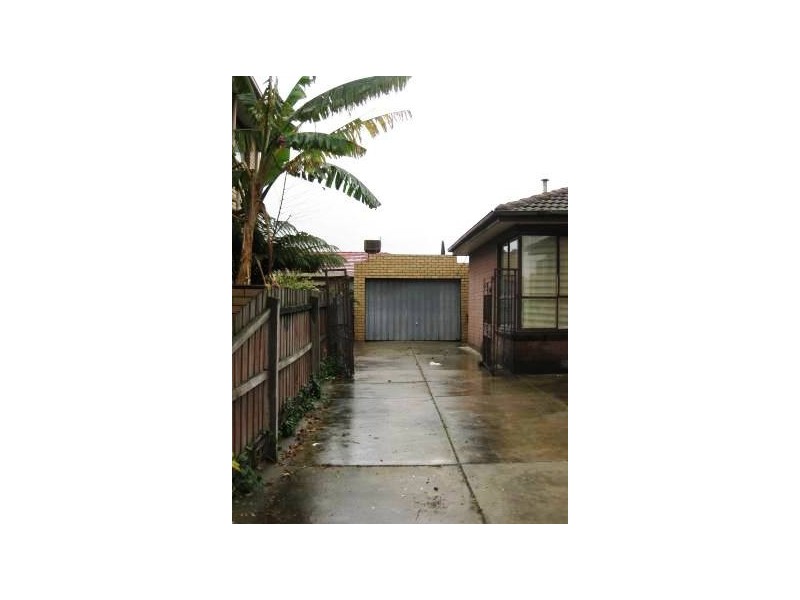 18 Knapp Street, Altona North VIC 3025