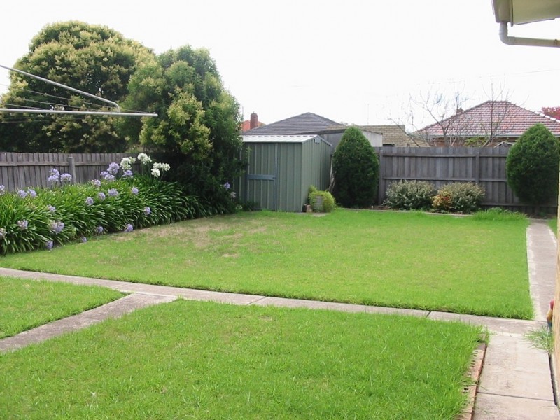 76 Drew Street, Yarraville VIC 3013