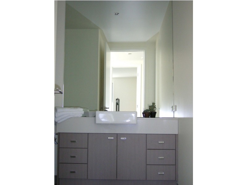 22/114 MASON STREET, Newport VIC 3015