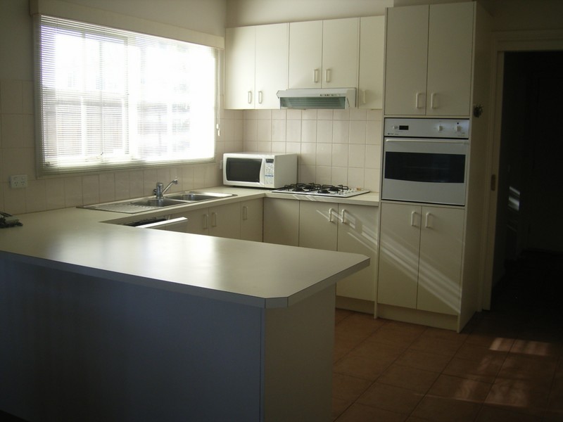 34 McGuire Crescent, Williamstown VIC 3016