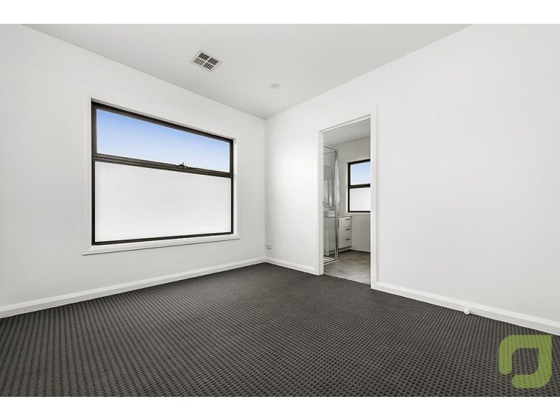 1/21 Mahon Avenue, Altona North VIC 3025