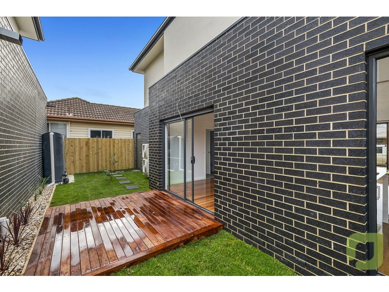 1/21 Mahon Avenue, Altona North VIC 3025