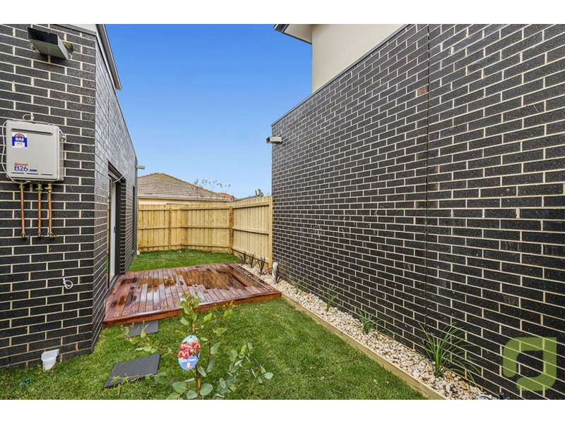 1/21 Mahon Avenue, Altona North VIC 3025