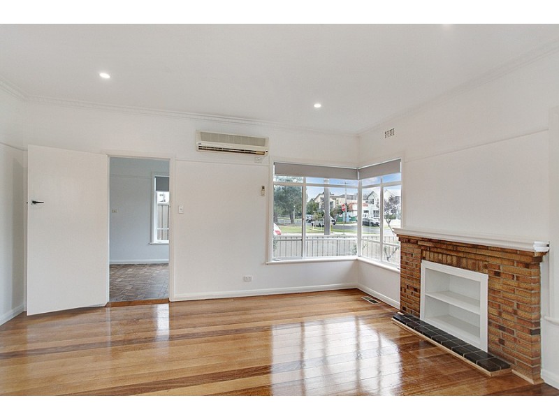 126 Woods Street, Newport VIC 3015