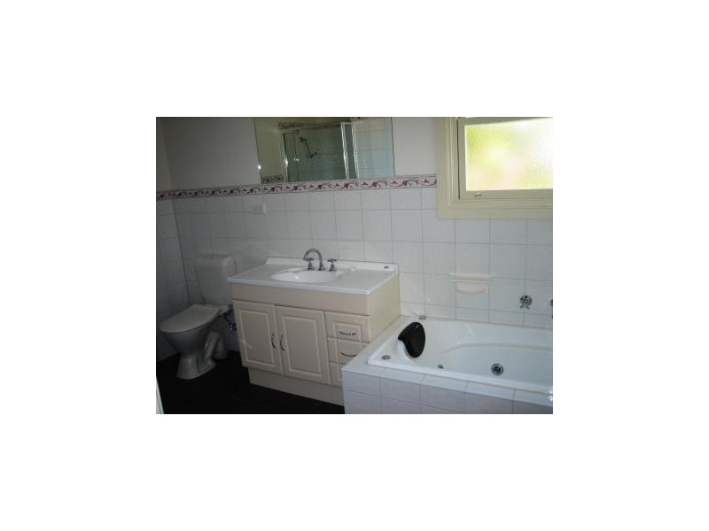 67 Charlotte Street, Newport VIC 3015