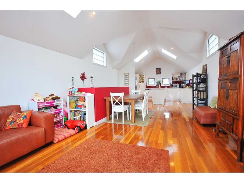 11 Wellington Parade, Williamstown VIC 3016