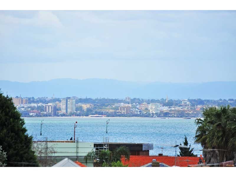 11 Wellington Parade, Williamstown VIC 3016