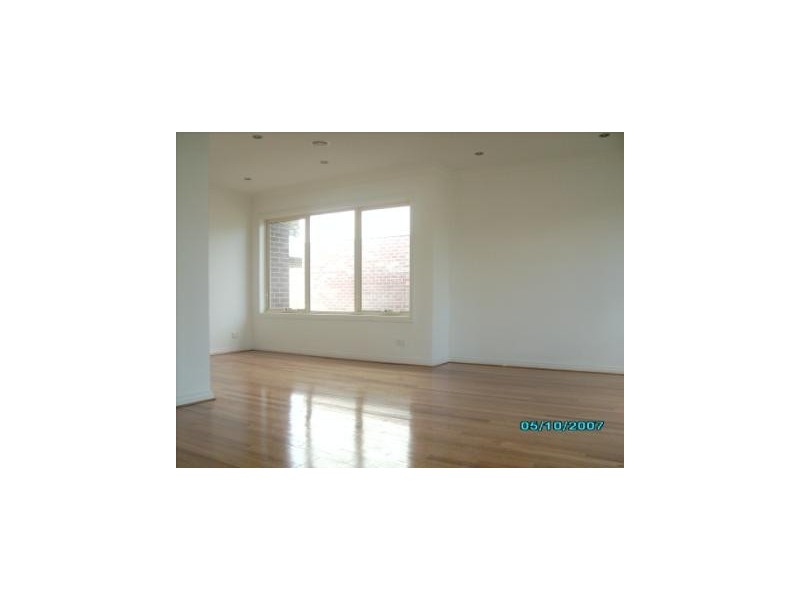 8/222 Mason Street, Newport VIC 3015