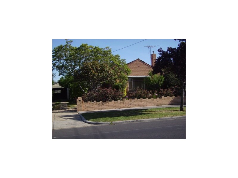 71 The Avenue, Spotswood VIC 3015