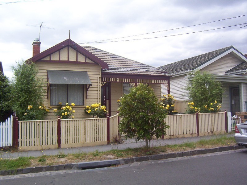 28 Empress Avenue, Kingsville VIC 3012