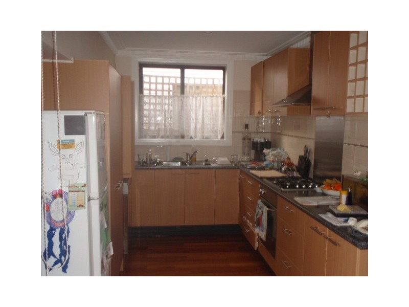 28 Empress Avenue, Kingsville VIC 3012