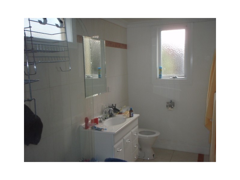 28 Empress Avenue, Kingsville VIC 3012