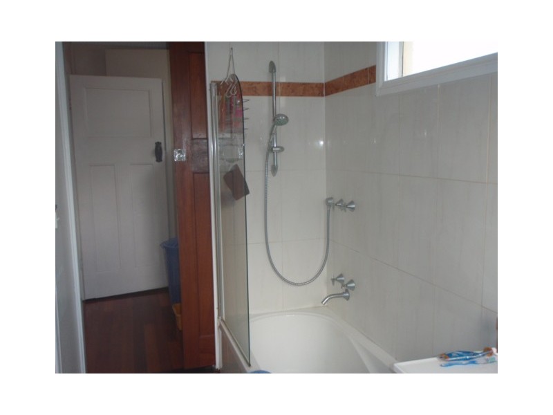 28 Empress Avenue, Kingsville VIC 3012