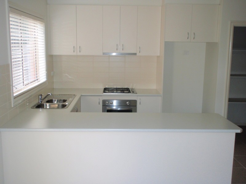 3/21 Basil Street, Newport VIC 3015