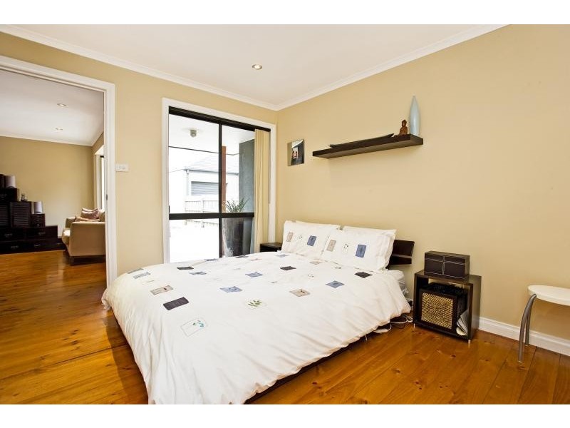 111a Woods Street, Newport VIC 3015