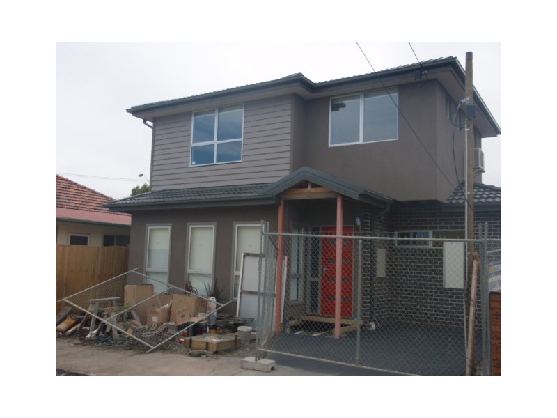 16 Burns Street, Yarraville VIC 3013