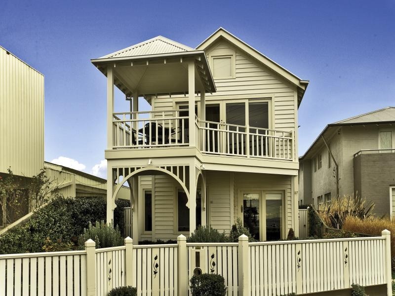 87 Dover Road, Williamstown VIC 3016