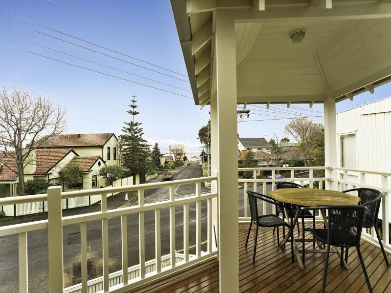 87 Dover Road, Williamstown VIC 3016