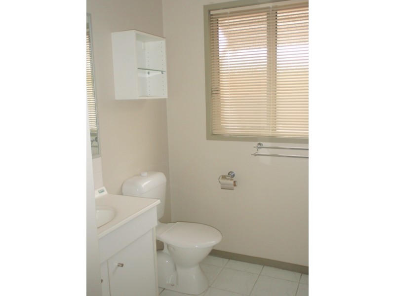 5A  Revo Street, Newport VIC 3015