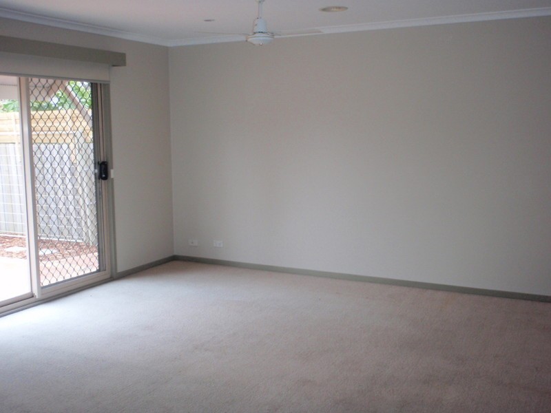 5A  Revo Street, Newport VIC 3015