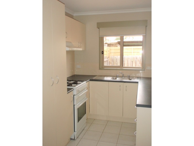 5A  Revo Street, Newport VIC 3015