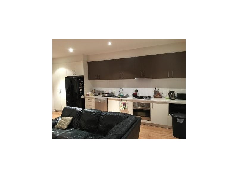 17 Raven Lane, Maribyrnong VIC 3032