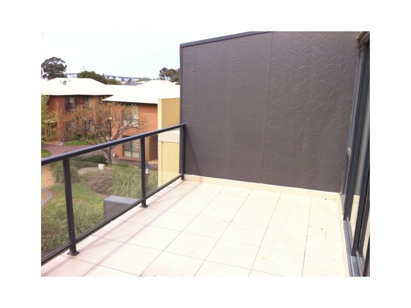 10/127 Somerville Road, Yarraville VIC 3013