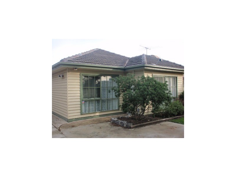 211A Blackshaws Road, Newport VIC 3015