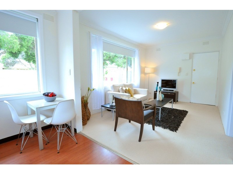 9/33 Newcastle Street, Newport VIC 3015