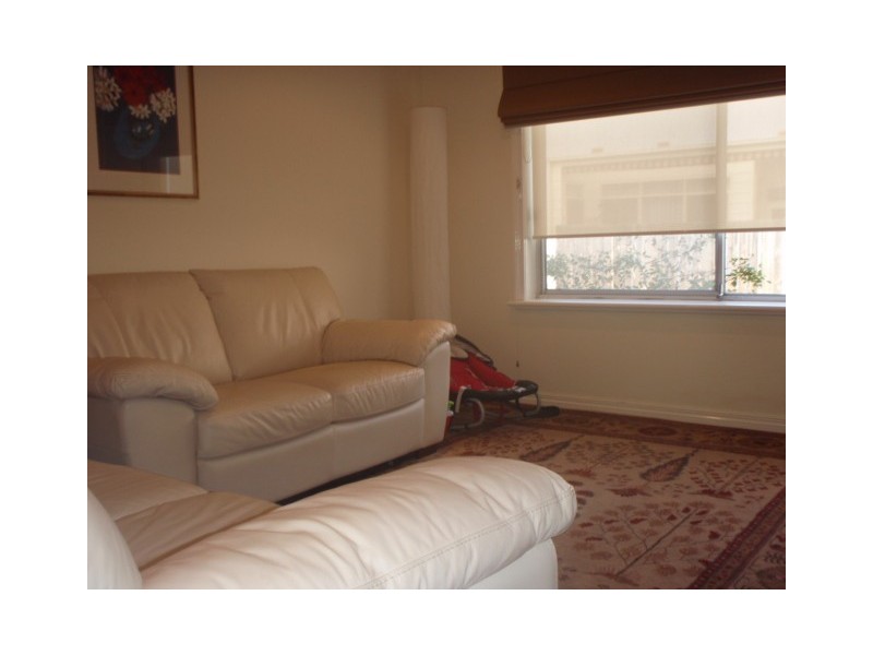 1/111 Railway place, Williamstown VIC 3016