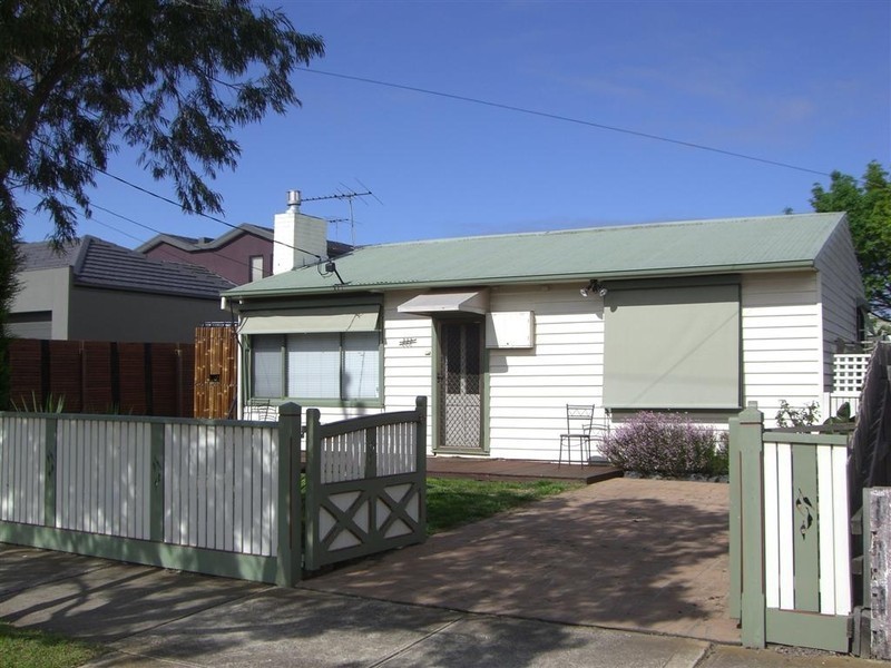 111A Wood Street, Newport VIC 3015