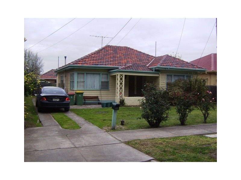 43 Wattle Road, Maidstone VIC 3012