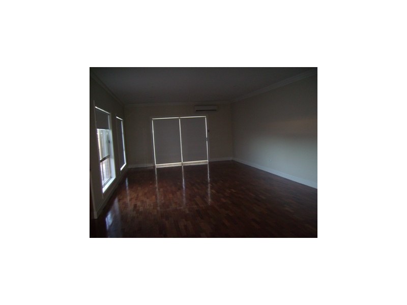 1/28 Halladale Avenue, Wyndham Vale VIC 3024