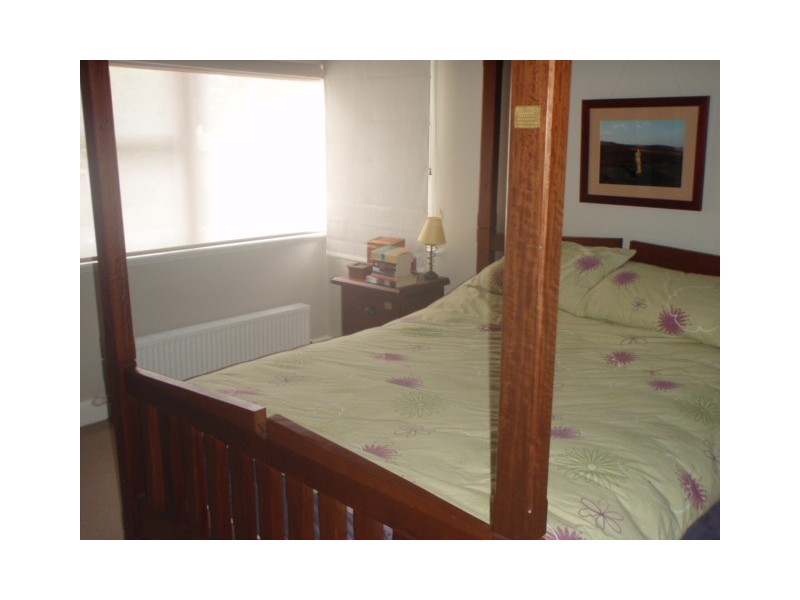 97 Newcastle Street, Newport VIC 3015