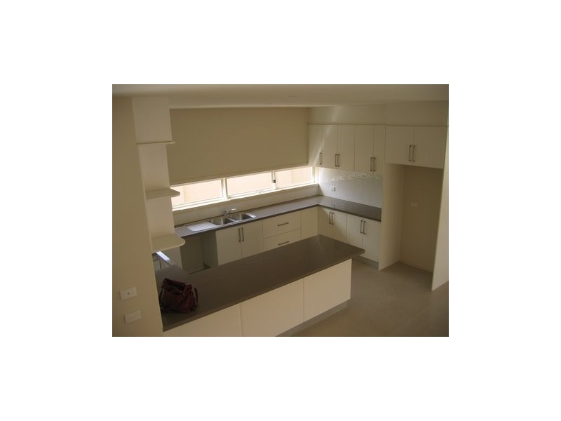 5  Mitchley Court, Cairnlea VIC 3023