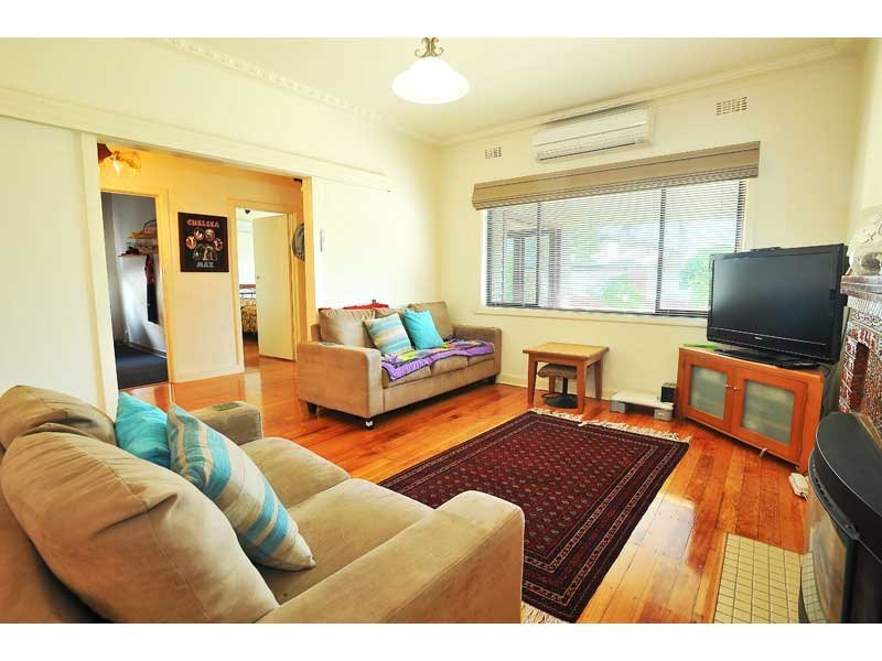 170  Blackshaws Road, Newport VIC 3015