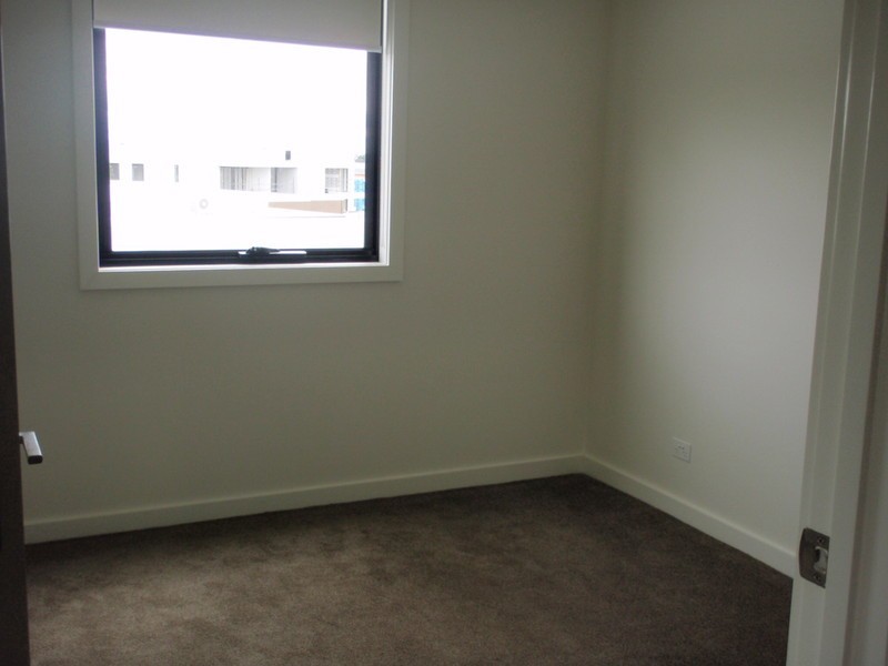 30/8 Crefden Street, Maidstone VIC 3012