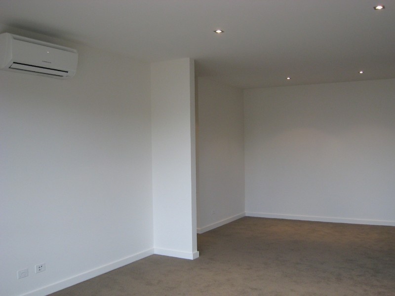 17-25 Hampstead Rd, Maidstone VIC 3012